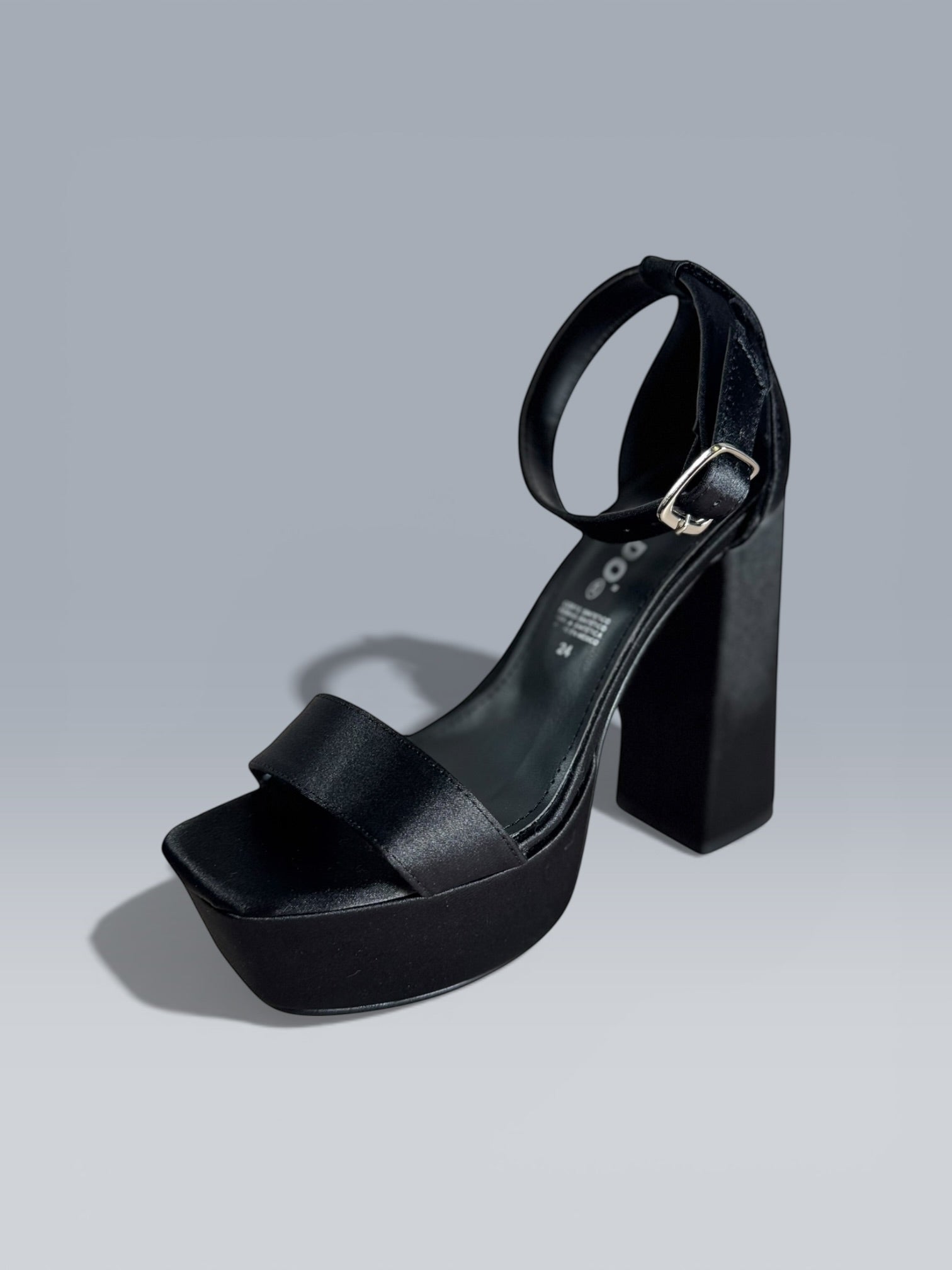 Zapatilla Casual Plataforma Con Tacon Grueso MOD.109